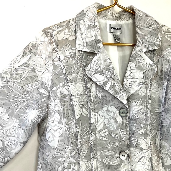 Chico's Lightweight Blazer Jacket Floral Gray 3-Button Front Lining Size… - Picture 8 of 11